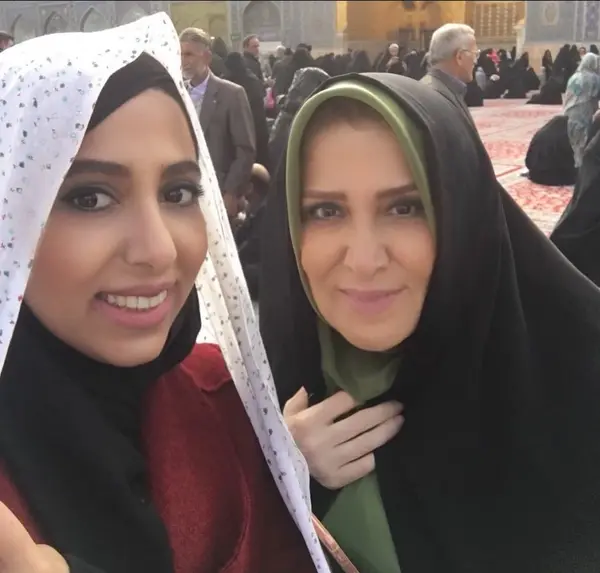 عکس ژیلا امیرشاهی در خارج