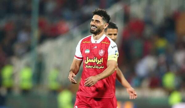 عکس های امید عالیشاه در پرسپولیس