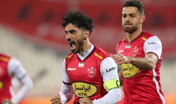 عکس امید عالیشاه در لباس پرسپولیس