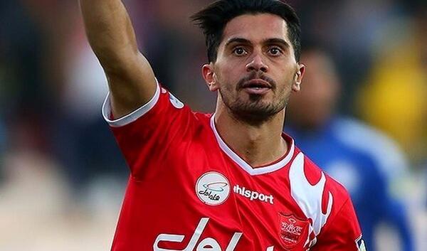 عکس امید عالیشاه در لباس پرسپولیس