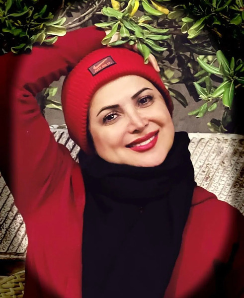 عکس کمند امیر سلیمانی در استخر