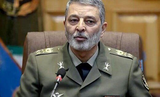 عکس امیر دریادار سیاری