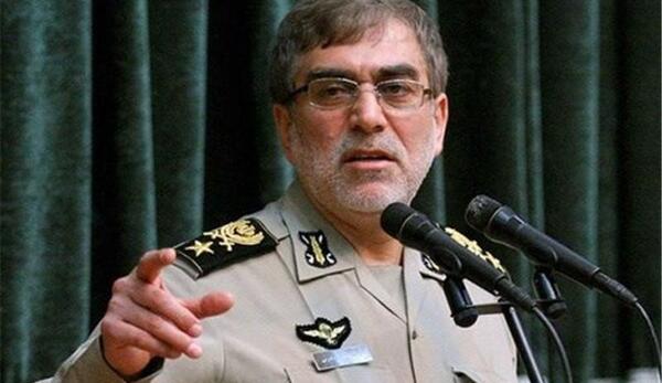 عکس جوانی امیر سیاری