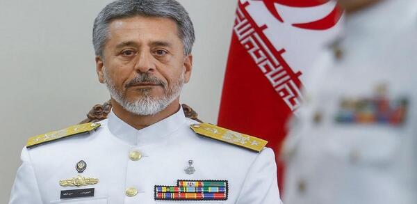 عکس جوانی امیر سیاری