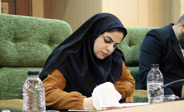 عکس فاطمه احمدیان