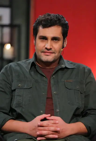 عکس امیر محمد زند با همسرش