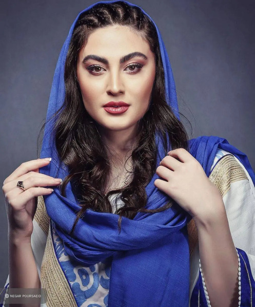 عکس مریم مومن بی حجاب