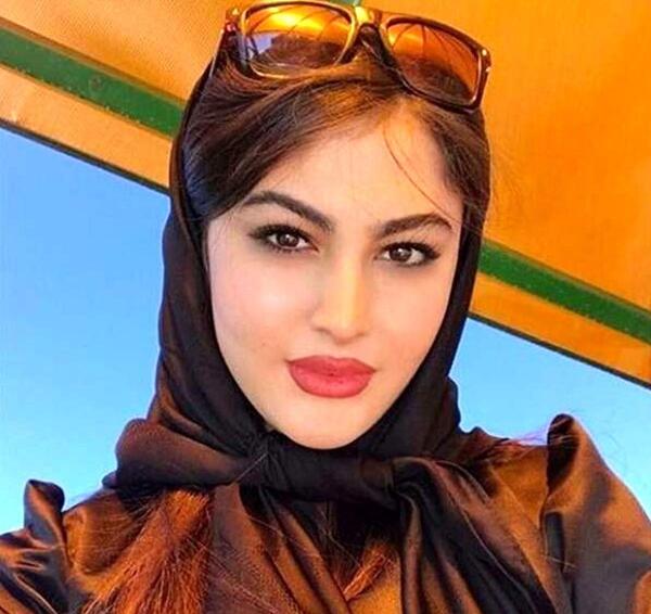 عکس مریم مومن در اکران