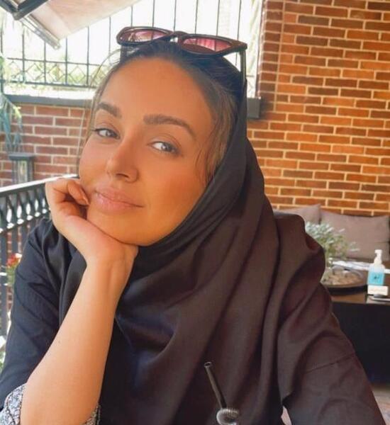 عکس مریم خمیس آبادی در نون خ