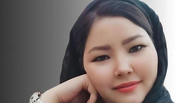 کبری به انگلیسی عکس نوشته