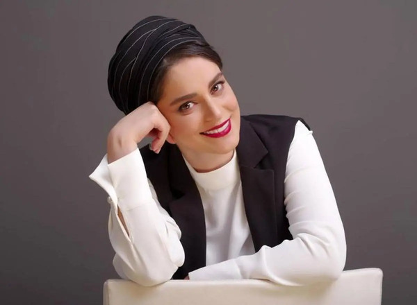 عکس غزل شاکری در جیران