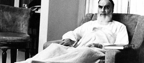 عکس نوشته ولادت حضرت زهرا و امام خمینی