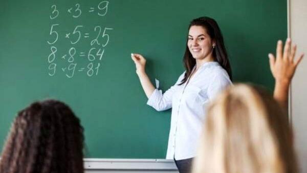 عکس نوشته تبریک روز معلم به دختر خاله