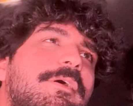 عکس نوشته آشنای من من غریبم بی تو