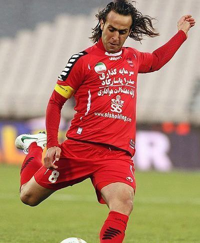 عکس بازیکنان پرسپولیس با اسم ۱۴۰۳