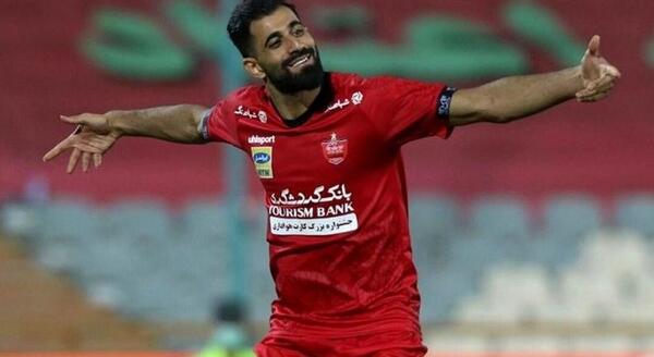 عکس بازیکنان پرسپولیس با اسم ۱۴۰۳