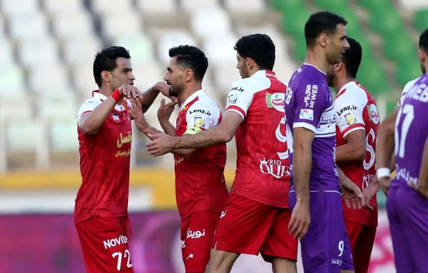 عکس کل بازیکنان تیم پرسپولیس