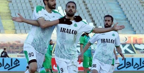 عکس ماشین بازیکنان تیم پرسپولیس