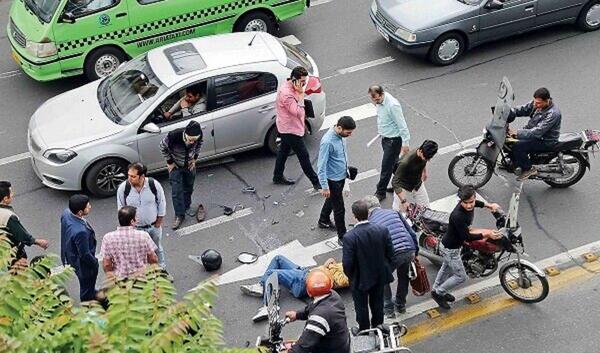 عکس فیک تصادف با موتور