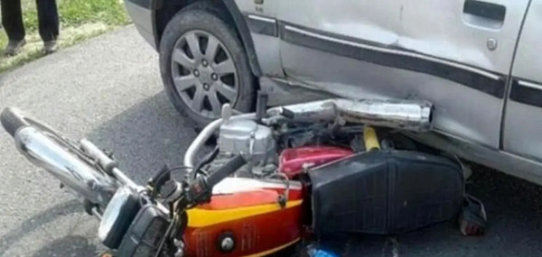 عکس فیک تصادف با موتور