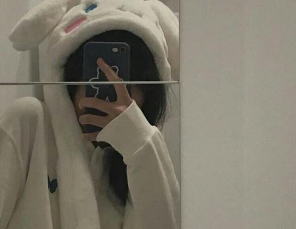 ویسگون عکس فیک جلو اینه