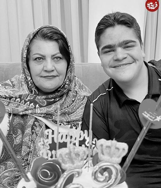 عکس مادر واقعی محسن تنابنده