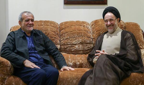 عکس حسن روحانی با پزشکیان