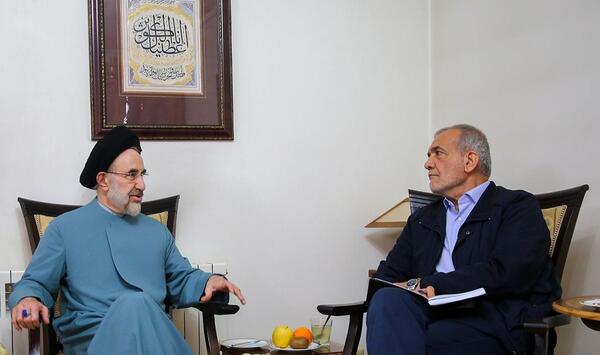 عکس حسن روحانی با پزشکیان