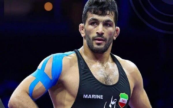 عکس حسن یزدانی و رئیسی