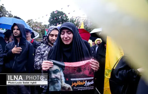 عکس حسن نصرالله در تهران