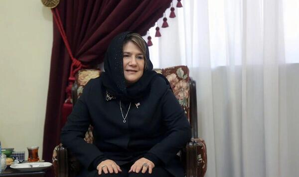 عکس حسن خمینی و همسرش