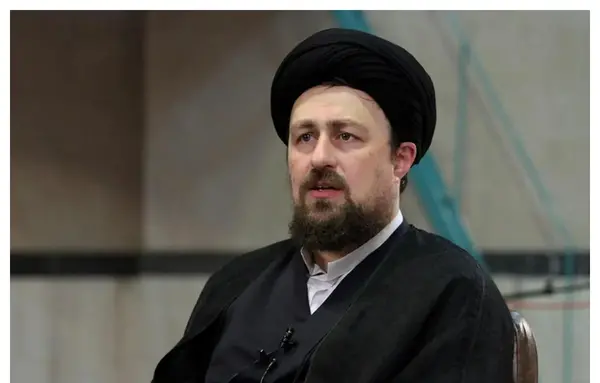 عکس حسن خمینی وفرزندانش