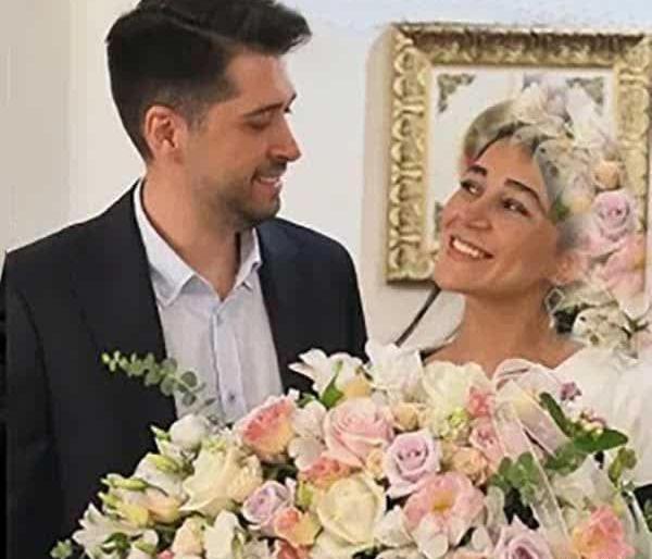 عکس همسر حسین اکبری