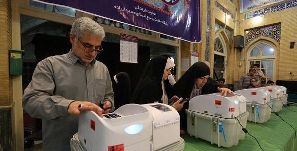 عکس حسین احمدی کاندید ملایر
