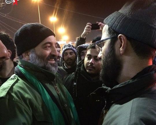 عکس حاج حسین سیب سرخی