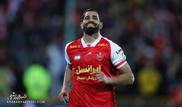 عکس حسین کنعانی زادگان با لباس استقلال