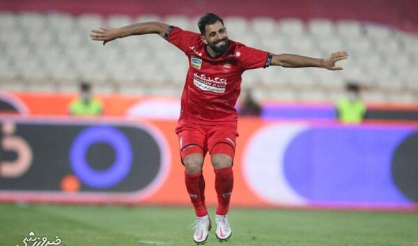 عکس حسین کنعانی در پرسپولیس