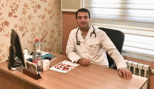 عکس دکتر حسین کریمی فوق تخصص غدد