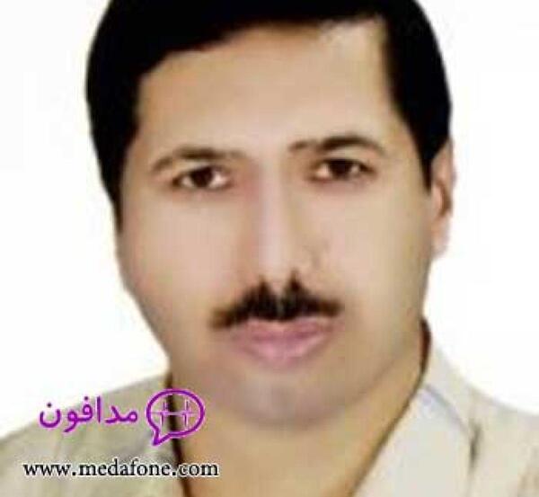 عکس دکتر حسین کریمی فوق تخصص غدد