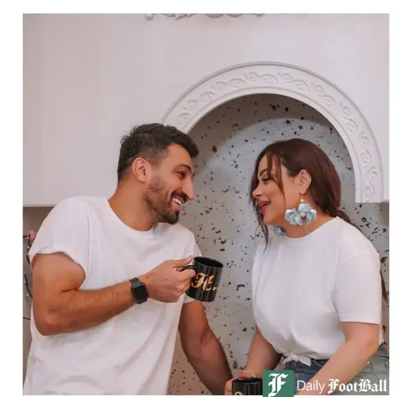عکس حسین ماهینی و زنش