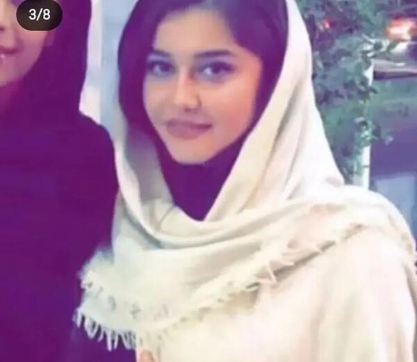 عکس محمد رضا گلزار و زنش