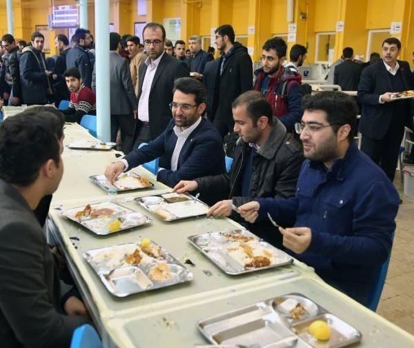 عکس محمد جواد آذری جهرمی