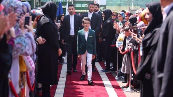 عکس محمد زارع در عصر جدید