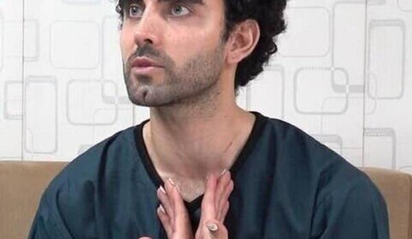 عکس محمد صادقی در خارج
