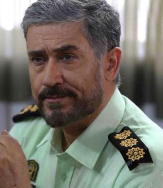 عکس محمد صادقی در خواب و بیدار