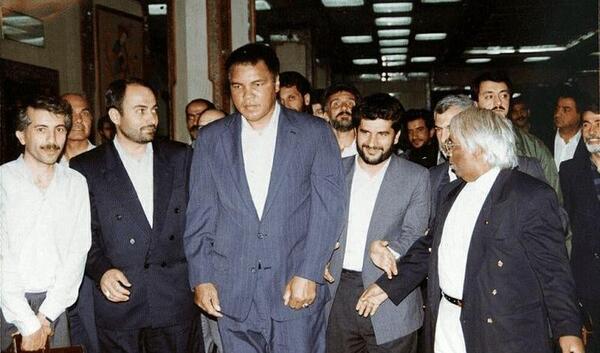عکس محمد علی کلی با شاه