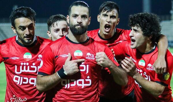 عکس محمد عباس زاده و همسرش
