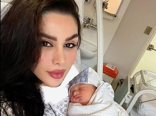 عکس قبل از عمل جراحی دنیا جهانبخت