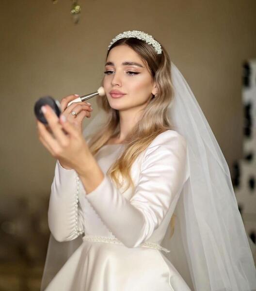 عکس قبل و بعد آرایش عروس