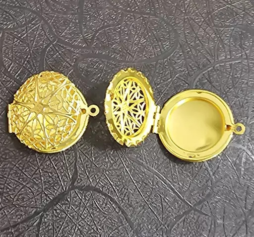 عکس طلایی براق